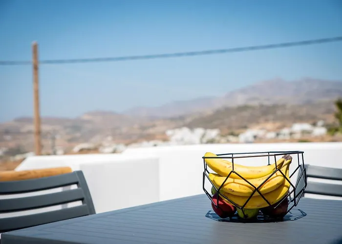 Grey Comfort * Γλινάδο Νάξου