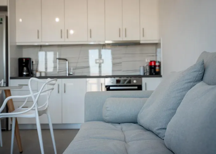 Grey Comfort * Γλινάδο Νάξου